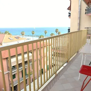  Appartamento Casa Fronte Mare